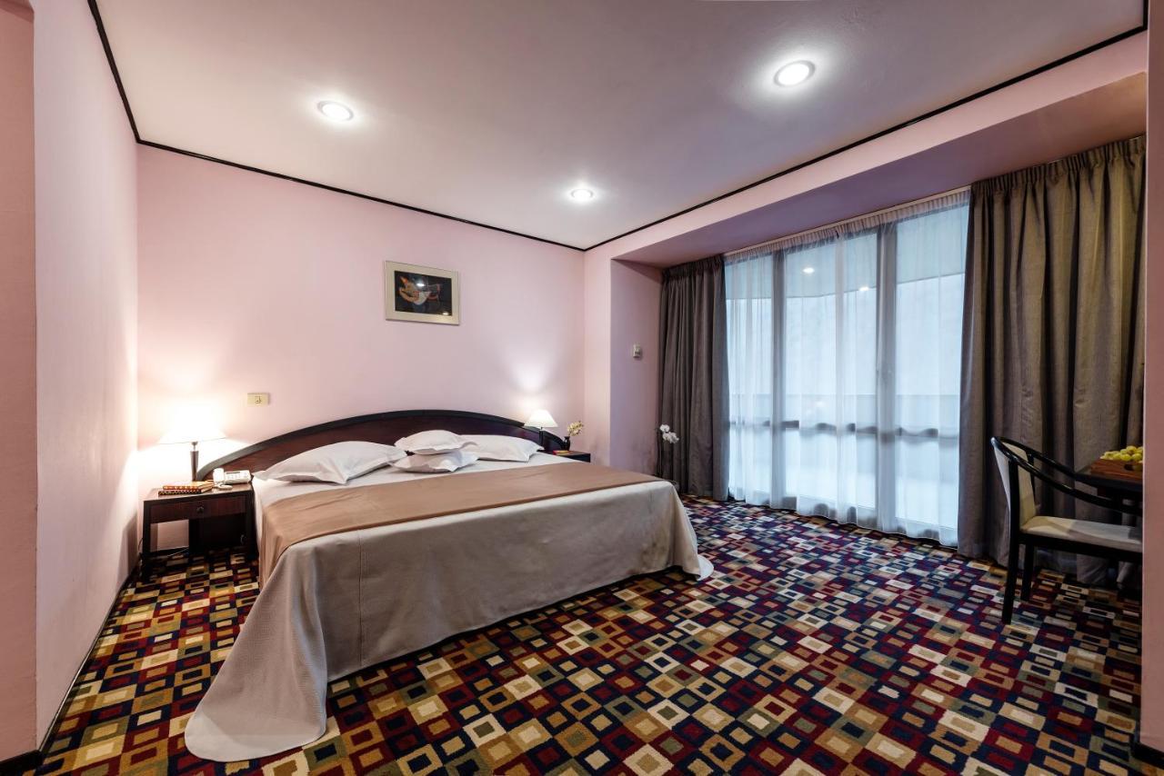 Hotel Mara 4*
