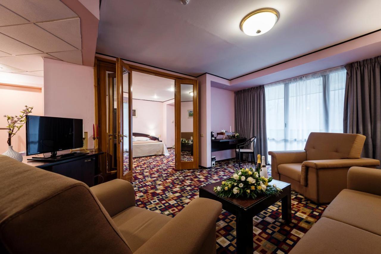 Mara Hotel 4*